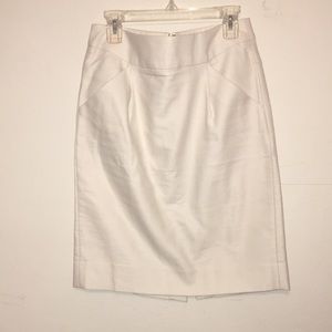 Like New Khaki Seamed Pencil skirt
